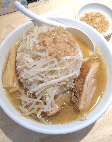 「810ラーメン」@麺屋810の写真