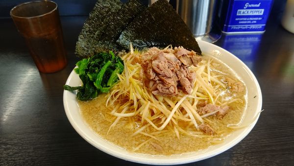 「ネギラーメン並９３０円」@ラーメンショップ 糸魚川店の写真