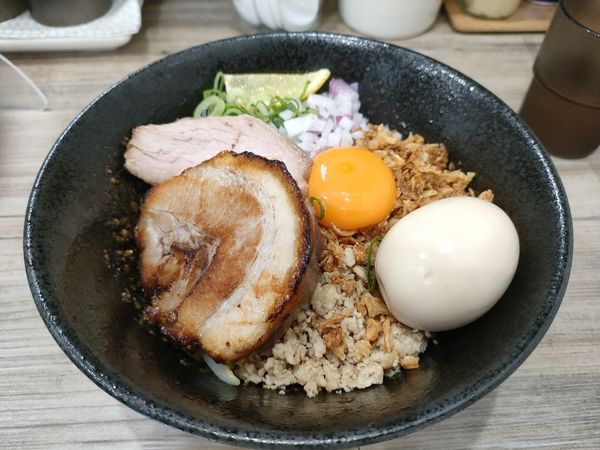 「限定エビまぜそば」@徳島NOODLE ぱどるの写真