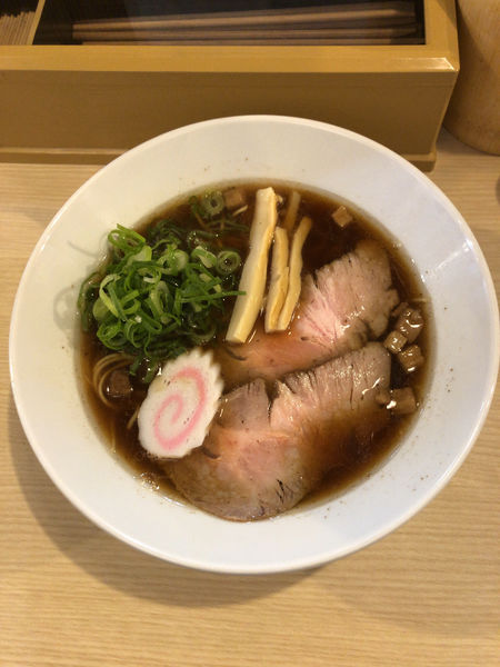 「中華そば(並)+神対応な替玉」@中華そば 喜楽 新長田店の写真