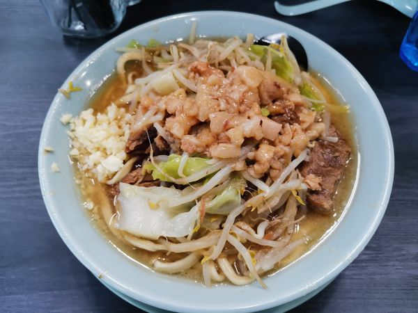 「ラーメン 少なめ」@オリバーヌードルの写真