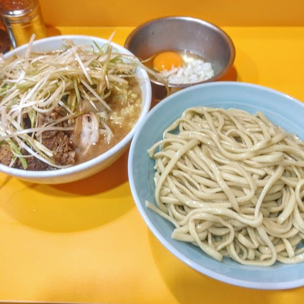 「つけ麺､ネギ､生姜､たまねぎたまご」@ラーメン二郎 八王子野猿街道店2の写真