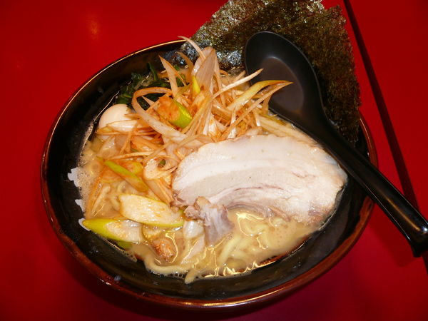 「ネギラーメン（醬油）」@横浜家系ラーメン 日野大和家の写真