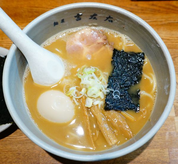 「味玉らーめん＋のり」@麺屋吉左右の写真