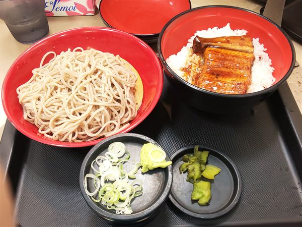 「もりそば（うなぎ丼セット）」@名代 富士そば 市ヶ谷店の写真