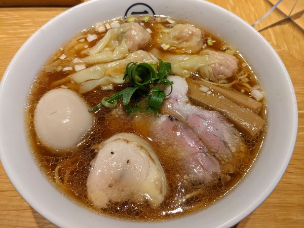 「特製わんたん麺」@中華そば 二階堂の写真
