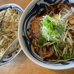鶏ごぼうつけ麺(1.5玉)830円