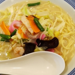 リンガーハット アピタ長津田店の画像