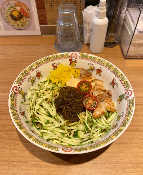 「もずくの冷やし鶏Soba（1100円）」@鶏Soba Toraやの写真