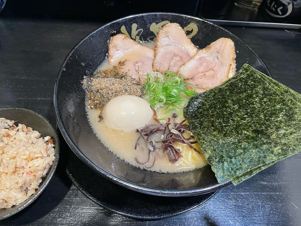 「特製豚白湯」@次男坊 THE SECOND 三鷹店の写真