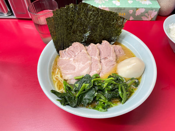 「武将らーめん 並」@家系らーめん 武将家の写真