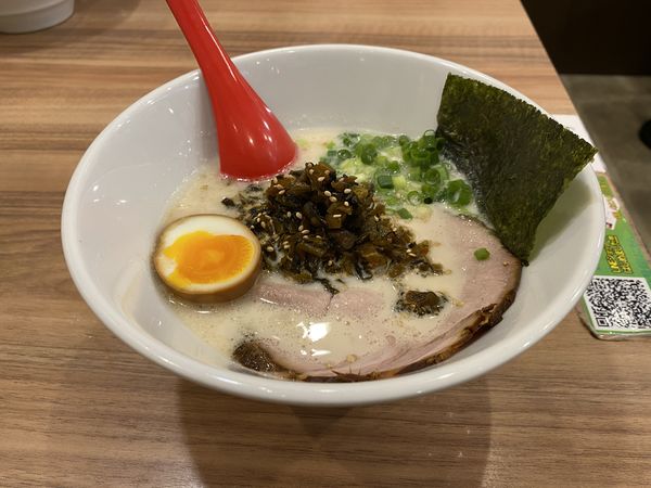「高菜ラーメン」@黒鵬の写真
