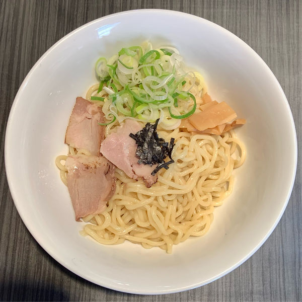 「油そば（790円）」@油そば専門 兎 鹿児島中央駅前店の写真