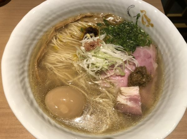 「味玉塩そば、そば大盛」@SOBAHOUSE 金色不如帰 新宿御苑本店の写真