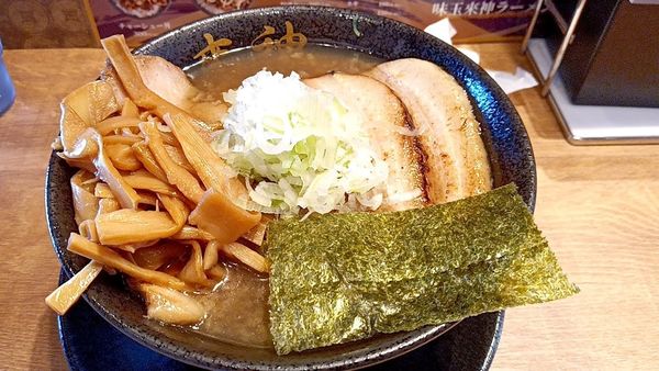 「來神肉ラーメン」@一途一麺 來神の写真