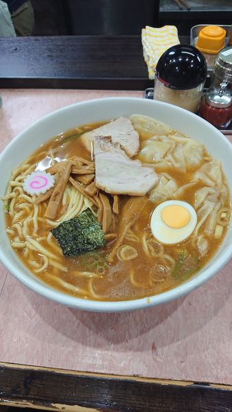 「ワンタン麺」@所沢大勝軒の写真