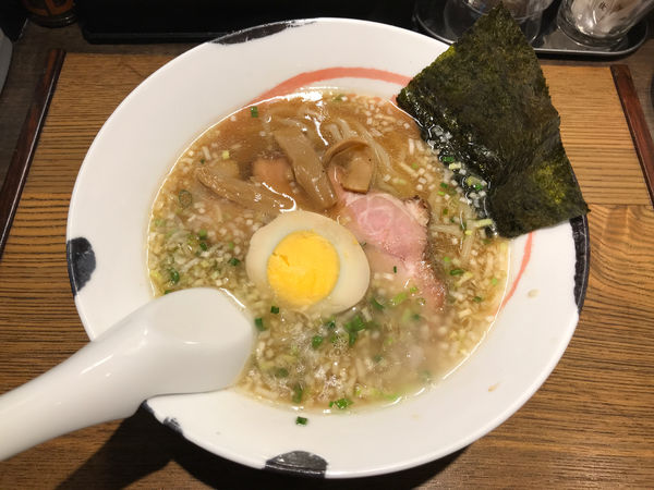 「げんこつらーめん しょうゆ　850円」@二代目 げんこつ屋 阿佐ヶ谷南口店の写真