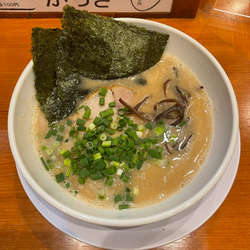 らーめん(680円)