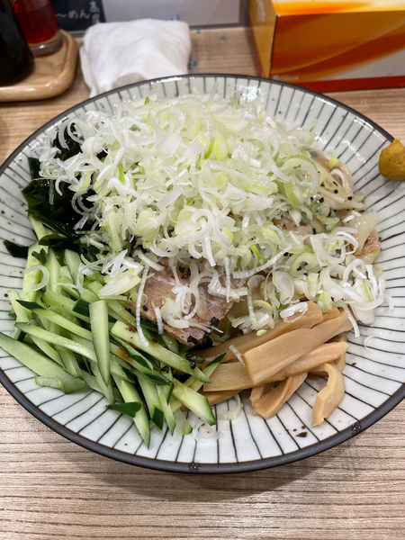 「冷やし中華 ワンタン ワカメ ネギ」@らーめん 高尾の写真