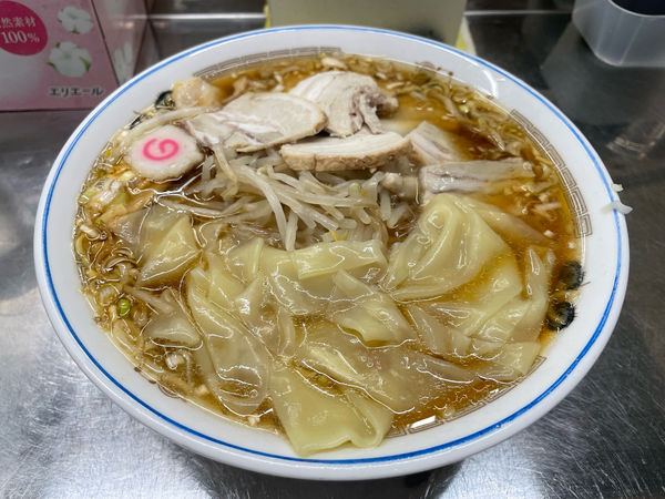 「チャシューワンタンメン + もやし」@中華そば みたかの写真