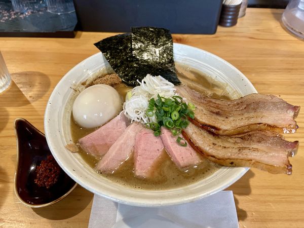 「特製豚骨魚介らぁ麺 細麺中盛 ＋ 辛味」@KEN軒の写真