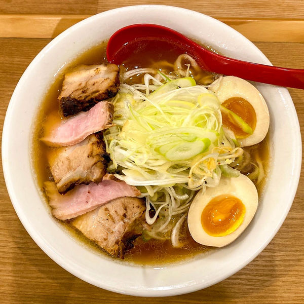 「特製らーめん（醤油・中盛）¥1,700」@麺や 七彩 八丁堀店の写真