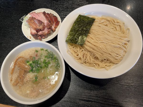 「ワンタンつけソバ（塩）＋背脂＋刻みチャーシュー」@支那ソバ 小むろの写真