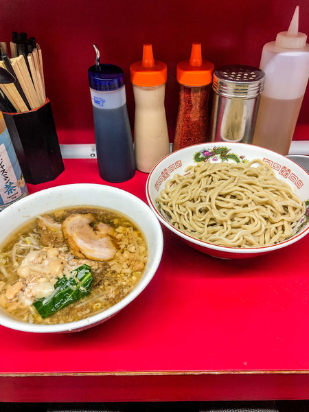 「小ラーメン（つけ麺）ニンニク少なめアブラ生卵」@ラーメン二郎 湘南藤沢店の写真