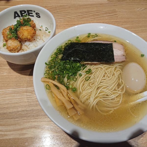 「塩らーめん大盛900円味玉100円、ABE's丼A300円」@ラーメン ABE'sの写真
