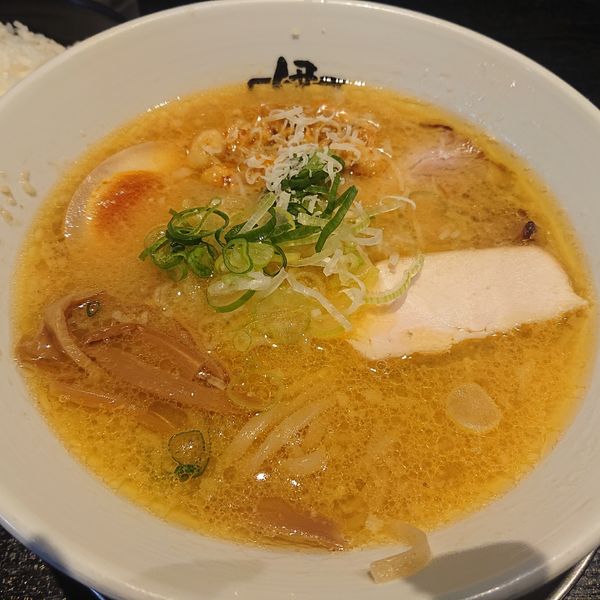 「味噌SOBA(レッドカレー添え)960円、ごはん120円」@麺行使 伊駄天 静岡店の写真