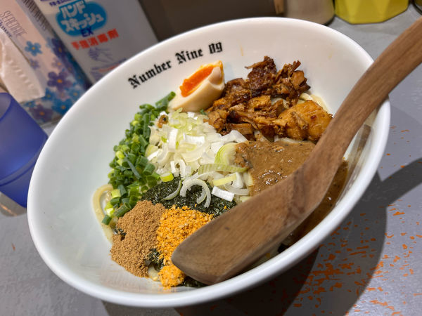 「まぜそば」@麺Dining Number Nine 09の写真