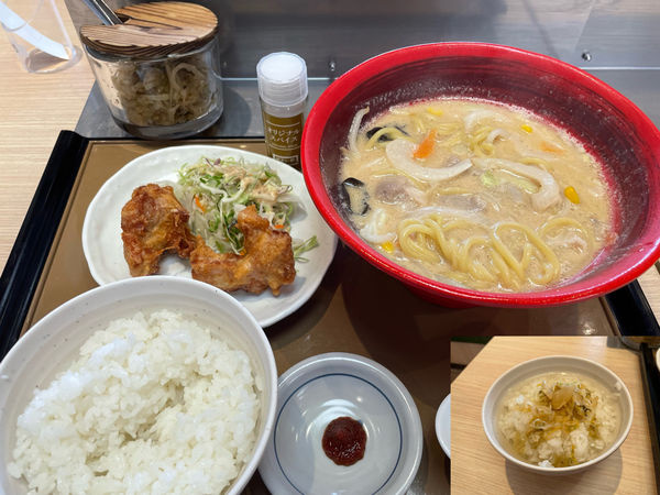 「コク旨ちゃんぽんとミニ唐揚げの定食890円」@やよい軒 水戸米沢町店の写真