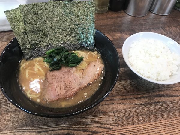 「ラーメン」@麺家 GOOD LUCK 総本店の写真