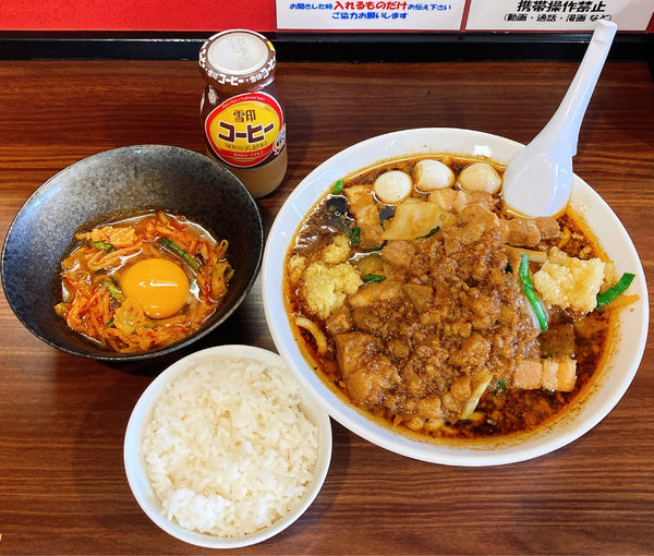 「スタ満ソバ(全部)＋カラシビ生玉＋小ライス＋コーヒー牛乳」@元祖スタミナ満点らーめん すず鬼 熊谷うえちゃん店の写真
