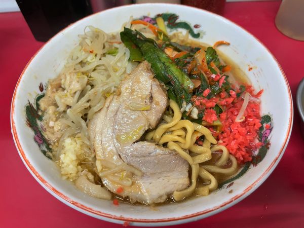 「ラーメン 半分　ニンニクアブラ紅生姜」@ラーメン二郎 湘南藤沢店の写真