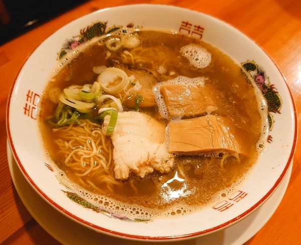 「中華そば」@豚骨麺屋 おか田の写真