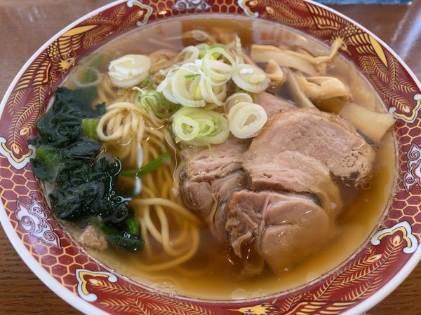 「醤油ラーメン」@自家製手もみ麺 ラーメン赤松の写真