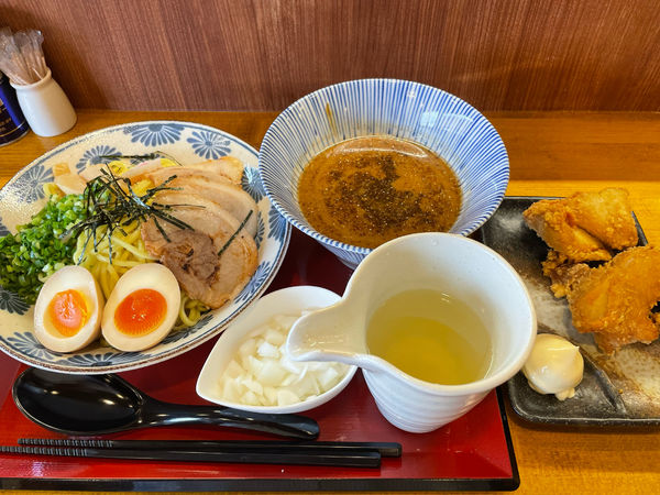 「つけ麺850円、唐揚げ250円」@麺や たちばなの写真
