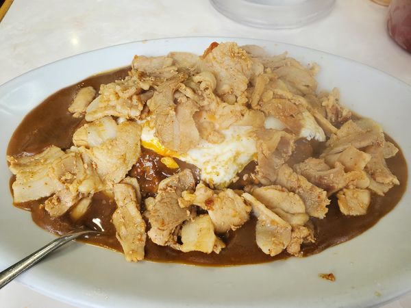 「焼き5倍」@スタミナカレーの店 バーグ 弥生町店の写真