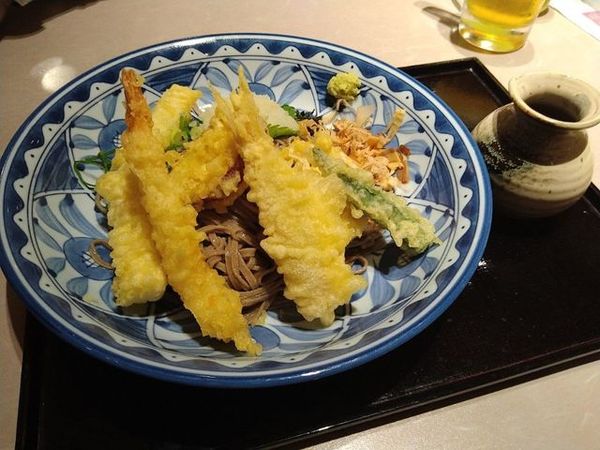 「おろしえび天そば」@和ダイニング四六時中 大津京店の写真