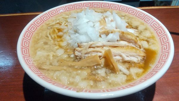 「ゴロゴロ背脂煮干し中華そば（この日限定）1100円」@中華そば えもとの写真