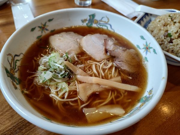 「ラーメンとチャーハン」@宮川中華そばの写真
