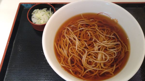 「かけそば」@いろり庵きらく 大崎店の写真