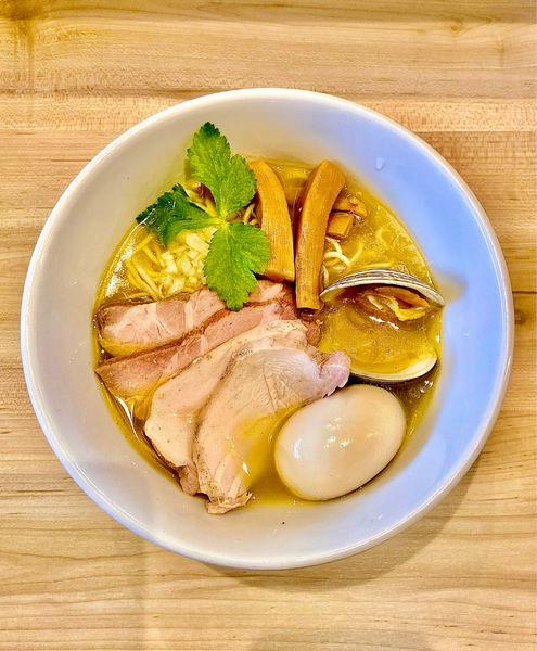 「イズムの特製らーめん【塩】」@麺堂イズムの写真