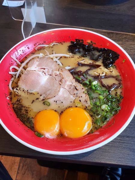 「玉子入りラーメン」@黒亭 本店の写真