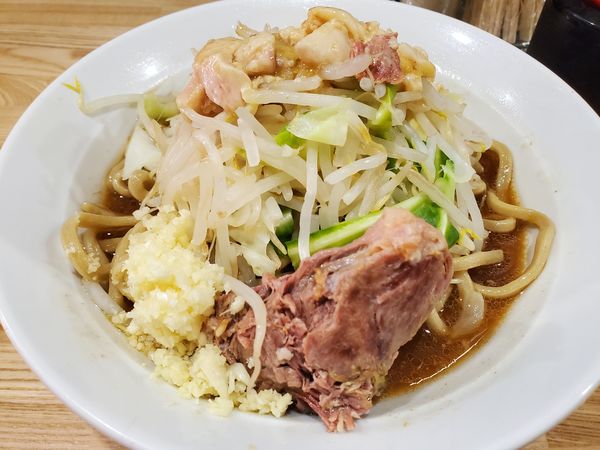「国産豚ラーメン・200g・ニンニク」@豚仙人  戸塚店の写真