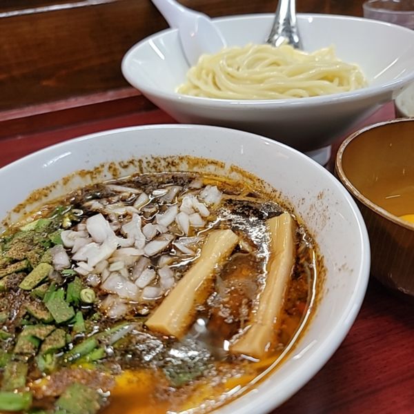 「【限定】台灣つけ麺 麺少なめ 専用ライス 生卵」@鶏こく中華 すず喜の写真
