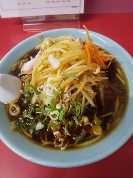 「しょうゆラーメン」@味の龍王の写真