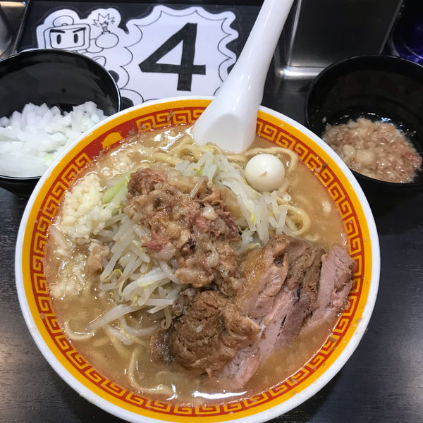 「ラーメン（豚１枚）」@えどもんどの写真