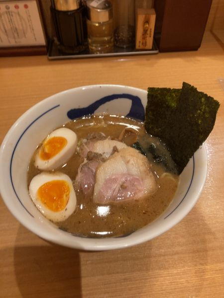 「濃厚特製ラーメン　1120円」@つじ田 水道橋店の写真